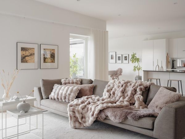 Hovedbilde Pute med fyll Misty L 40x60 cm, Sand